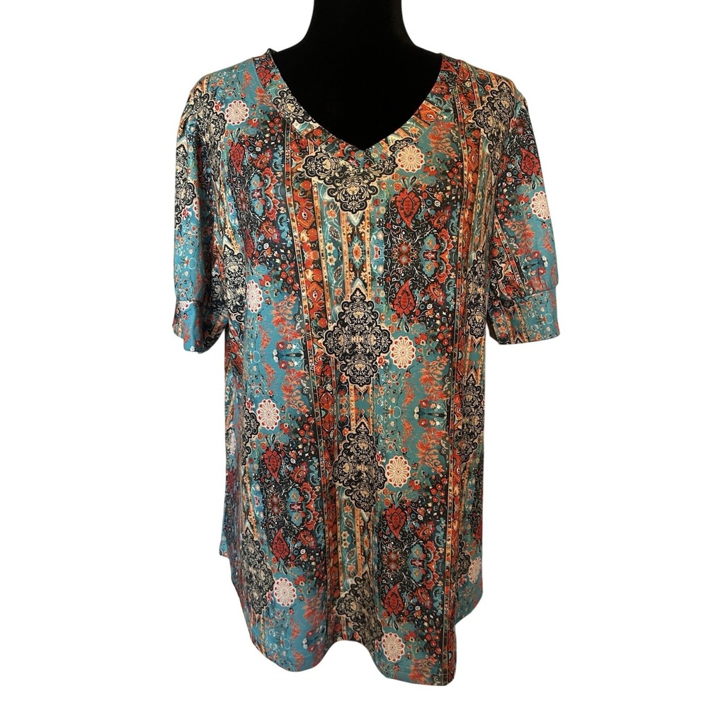 NWT Wellsize Medallion Floral Blouse Size XL